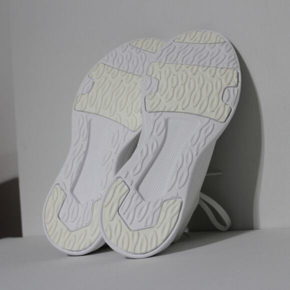 Fabletics The Everyday Sneaker White Sneaker Size 8.5 - Picture 9 of 10